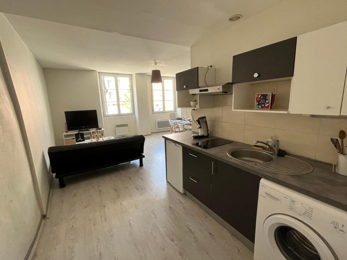 Le Puy-en-Velay Appartement F2 Au Plein Centre Du Puy-En-Velay المظهر الخارجي الصورة